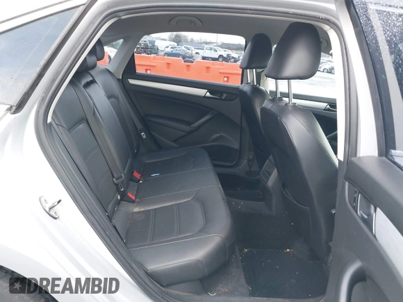 2012 Volkswagen Passat SE с VIN 1VWBP7A31CC049763, выставлен на аукционе IAAI как лот 41135187 с пробегом 188 966 миль миль и . История ставок и продаж доступна на DreamBid. Изображение 8.
