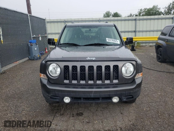 2016 Jeep Patriot Latitude with VIN 1C4NJRFB2GD532286, listed as a Copart auction lot 62236825 with 127,413 mi miles and Clean title. Bid and sale history available at DreamBid. Image 5.