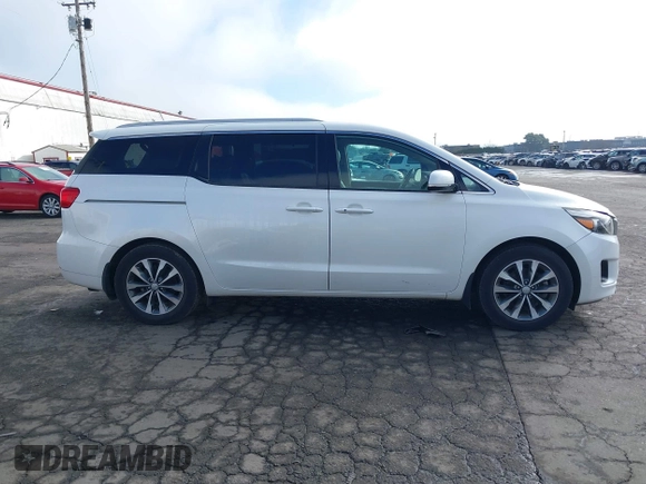 2016 Kia Sedona EX with VIN KNDMC5C14G6170086, listed as a IAAI auction lot 41736246 with 82,556 mi miles. Bid and sale history available at carsss.com. Image 13.