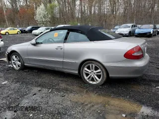 2008 Mercedes-Benz CLK 350 с VIN WDBTK56F38T090771, выставлен на аукционе Copart как лот 51752535 с пробегом Не указан миль и Списание • Salvage title. История ставок и продаж доступна на DreamBid. Изображение 2.
