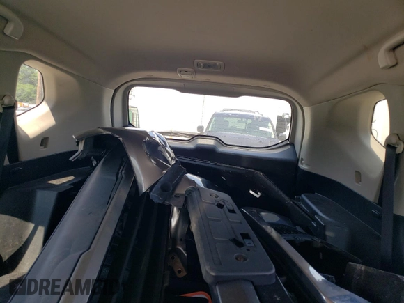 2017 Nissan Rogue S with VIN KNMAT2MV9HP592739, listed as a Copart auction lot 59557825 with 216,268 mi miles and Salvage title. Bid and sale history available at DreamBid. Image 10.