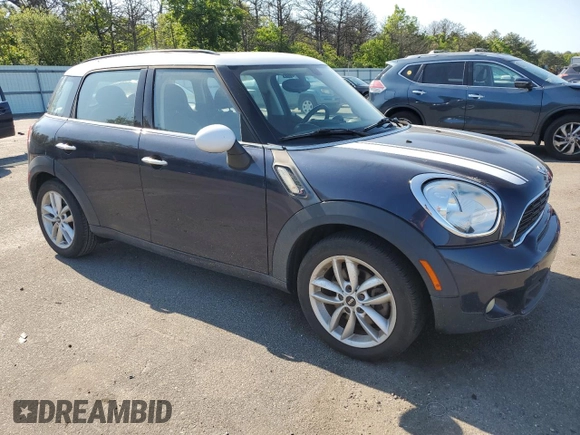 2013 MINI Countryman S with VIN WMWZC3C56DWP23892, listed as a Copart auction lot 58837985 with 98,988 mi miles and Clean title. Bid and sale history available at DreamBid. Image 4.