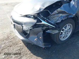 2016 Toyota Prius Two with VIN JTDKBRFU6G3011742, listed as a IAAI auction lot 41709916 with 155,815 mi miles. Bid and sale history available at carsss.com. Image 6.