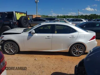 2016 Lexus IS 300/350 z VIN JTHCM1D29G5005468, wystawiony jako IAAI lot #42307494 z przebiegiem 83 932 mil mil oraz . Historia ofert i sprzedaży dostępna na DreamBid. Obrazek 13.