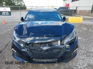 2020 Nissan Altima 2.5 SL with VIN 1N4BL4EV4LC221508, listed as a IAAI auction lot 41307608 with 61,414 mi miles. Bid and sale history available at carsss.com. Image 6.