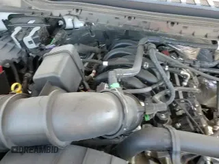 2024 Ford F-250 XL z VIN 1FT8W2BA4REE93247, wystawiony jako Copart lot #84413715 z przebiegiem 9 471 mil mil oraz Szkoda całkowita • Salvage title. Historia ofert i sprzedaży dostępna na DreamBid. Obrazek 13.