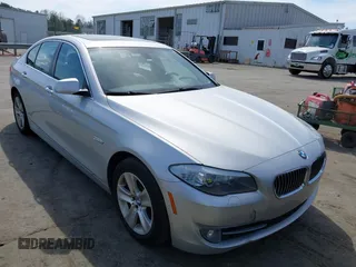 2013 BMW 5 Series 528i with VIN WBAXG5C53DD234787, listed as a IAAI auction lot 41837292 with 93,564 mi miles and . Bid and sale history available at carsss.com. Image 1.