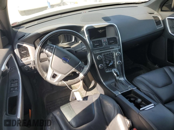2017 Volvo XC60 R-Design with VIN YV449MRS4H2038508, listed as a Copart auction lot 59623895 with 72,194 mi miles and Salvage title. Bid and sale history available at DreamBid. Image 8.