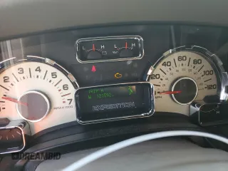 2008 Ford Expedition Limited z VIN 1FMFU19518LA16748, wystawiony jako Copart lot #74082134 z przebiegiem 121 592 mil mil oraz Szkoda całkowita • Salvage title. Historia ofert i sprzedaży dostępna na DreamBid. Obrazek 9.