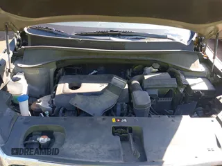 2018 Kia Sorento LX with VIN 5XYPGDA33JG424570, listed as a IAAI auction lot 41485156 with 110,893 mi miles. Bid and sale history available at carsss.com. Image 10.
