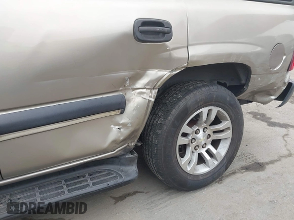 2003 Chevrolet Tahoe LS с VIN 1GNEC13VX3R280897, выставлен на аукционе IAAI как лот 42160188 с пробегом 208 742 миль миль и . История ставок и продаж доступна на DreamBid. Изображение 6.