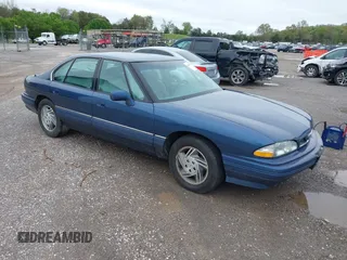 1994 Pontiac Bonneville z VIN 1G2HX52LXR4221652, wystawiony jako IAAI lot #41936553 z przebiegiem 98 928 mil mil oraz . Historia ofert i sprzedaży dostępna na DreamBid. Obrazek 1.