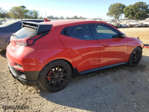2019 Hyundai Veloster N with VIN KMHT36AH1KU001810, listed as a Copart auction lot 77386134 with 31,569 mi miles and Salvage Title. Bid and sale history available at carsss.com. Image 3.