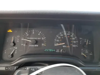 1999 Jeep Cherokee Sport with VIN 1J4FF68S6XL574980, listed as a Copart auction lot 51639635 with 257,854 mi miles and Salvage Title. Bid and sale history available at carsss.com. Image 9.