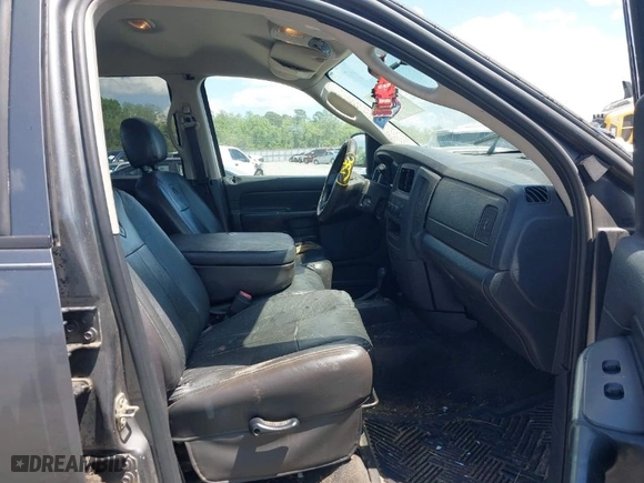 2004 Dodge Ram 1500 SLT with VIN 1D7HU18D34S671344, listed as a IAAI auction lot 42026213 with 367,177 mi miles. Bid and sale history available at carsss.com. Image 5.