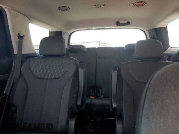 2022 Hyundai Palisade SEL z VIN KM8R3DHE2NU391329, wystawiony jako Copart lot #56842765 z przebiegiem 60 436 mil mil oraz Szkoda całkowita • Salvage title. Historia ofert i sprzedaży dostępna na DreamBid. Obrazek 10.