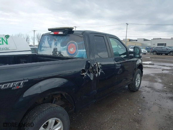 2015 Ford F-150 XLT with VIN 1FTEX1E86FFD05112, listed as a IAAI auction lot 41958169 with 129,426 mi miles. Bid and sale history available at carsss.com. Image 18.