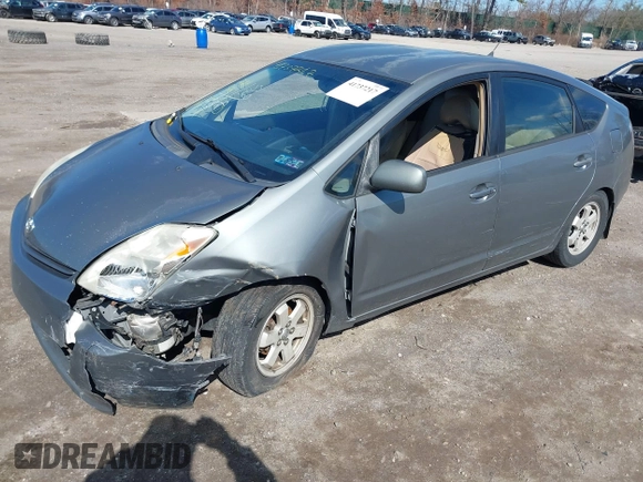2005 Toyota Prius with VIN JTDKB20U853030385, listed as a IAAI auction lot 41737217 with 299,999 mi miles. Bid and sale history available at carsss.com. Image 6.