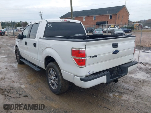 2014 Ford F-150 XL with VIN 1FTFW1CF8EFA66332, listed as a IAAI auction lot 41033667 with 200,513 mi miles. Bid and sale history available at carsss.com. Image 3.