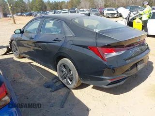 2021 Hyundai Elantra SEL z VIN KMHLS4AG0MU166359, wystawiony jako IAAI lot #41651058 z przebiegiem 43 685 mil mil oraz . Historia ofert i sprzedaży dostępna na DreamBid. Obrazek 3.