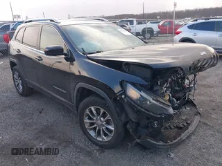 2019 Jeep Cherokee Latitude Plus with VIN 1C4PJMLX8KD234278, listed as a IAAI auction lot 41631098 with 70,003 mi miles. Bid and sale history available at carsss.com. Image 1.