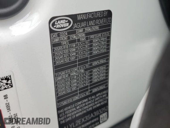2025 Land Rover Range Rover Velar Dynamic SE with VIN SALYL2EX3SA393252, listed as a Copart auction lot 60701875 with 3,403 mi miles and Salvage title. Bid and sale history available at DreamBid. Image 13.