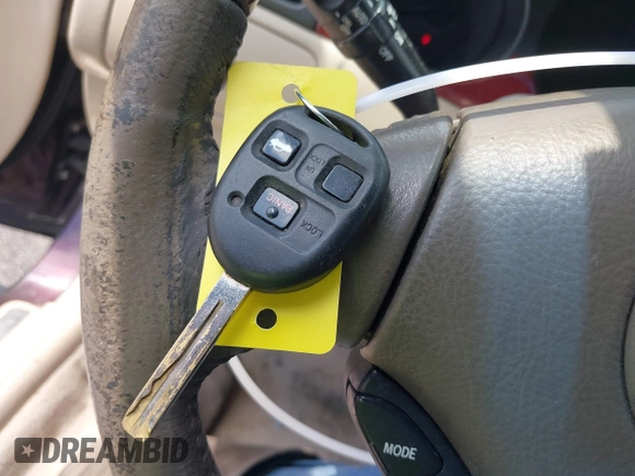 2002 Lexus ES 300 с VIN JTHBF30G425026580, выставлен на аукционе IAAI как лот 42370924 с пробегом 215 836 миль миль и . История ставок и продаж доступна на DreamBid. Изображение 11.