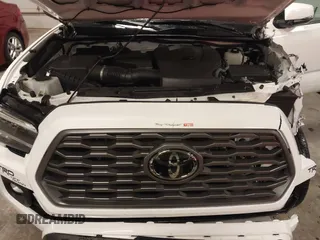 2021 Toyota Tacoma 4WD SR5 with VIN 3TMDZ5BN6MM113743, listed as a IAAI auction lot 41413775 with 24,735 mi miles. Bid and sale history available at carsss.com. Image 10.