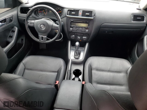 2012 Volkswagen Jetta SE with VIN 3VWDP7AJ5CM427654, listed as a Copart auction lot 60305055 with 138,222 mi miles and Salvage title. Bid and sale history available at DreamBid. Image 8.
