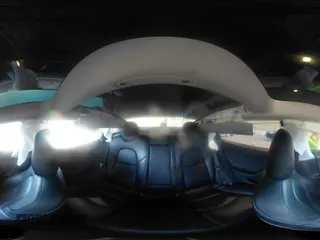 2022 Tesla Model 3 Long Range z VIN 5YJ3E1EB1NF192570, wystawiony jako IAAI lot #42230750 z przebiegiem 63 462 mil mil oraz . Historia ofert i sprzedaży dostępna na DreamBid. Obrazek 18.