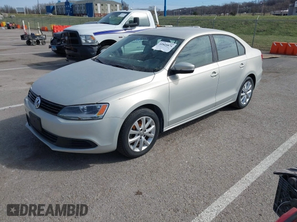2011 Volkswagen Jetta SE with VIN 3VWDZ7AJXBM098328, listed as a IAAI auction lot 41819874 with 133,877 mi miles and . Bid and sale history available at DreamBid. Image 2.