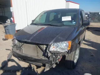 2018 Dodge Grand Caravan SE with VIN 2C4RDGBG3JR348560, listed as a IAAI auction lot 41657312 with 135,007 mi miles. Bid and sale history available at carsss.com. Image 17.