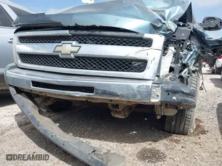 2010 Chevrolet Silverado 1500 LT with VIN 3GCRCSE07AG256393, listed as a IAAI auction lot 41735987 with 157,543 mi miles. Bid and sale history available at carsss.com. Image 20.