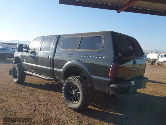 2015 Ford Super Duty F-250 SRW Lariat with VIN 1FT7W2BT6FEC13580, listed as a IAAI auction lot 41466639 with 196,761 mi miles. Bid and sale history available at carsss.com. Image 3.