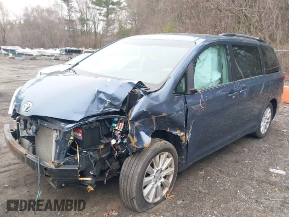 2013 Toyota Sienna LE with VIN 5TDJK3DC8DS064035, listed as a IAAI auction lot 41909785 with 135,716 mi miles and . Bid and sale history available at DreamBid. Image 2.
