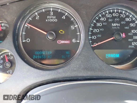 2011 Chevrolet Tahoe LT with VIN 1GNSCBE05BR190310, listed as a IAAI auction lot 42243623 with 249,453 mi miles and . Bid and sale history available at DreamBid. Image 7.