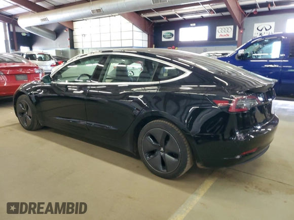 2018 Tesla Model 3 Long Range Battery z VIN 5YJ3E1EB4JF144295, wystawiony jako Copart lot #58754715 z przebiegiem 63 569 mil mil oraz Tytuł czysty. Historia ofert i sprzedaży dostępna na DreamBid. Obrazek 2.