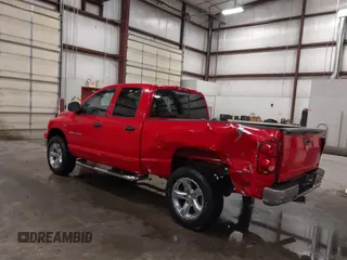 2007 Dodge 1500 SLT with VIN 1D7HU18237J512364, listed as a IAAI auction lot 42027871 with 164,273 mi miles. Bid and sale history available at carsss.com. Image 3.