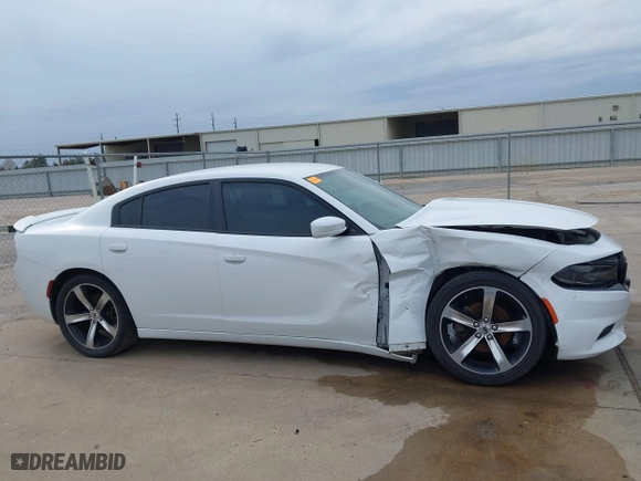 2017 Dodge Charger SE with VIN 2C3CDXBG1HH627970, listed as a IAAI auction lot 41332611 with 91,536 mi miles. Bid and sale history available at carsss.com. Image 13.