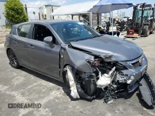 2013 Lexus CT 200h z VIN JTHKD5BH6D2158445, wystawiony jako Copart lot #56818005 z przebiegiem Nie podano mil oraz Szkoda całkowita • Salvage title. Historia ofert i sprzedaży dostępna na DreamBid. Obrazek 4.