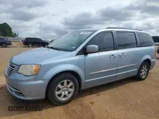 2013 Chrysler Town & Country Touring with VIN 2C4RC1BG7DR519752, listed as a Copart auction lot 54696965 with 118,358 mi miles and Clean Title. Bid and sale history available at carsss.com. Image 1.