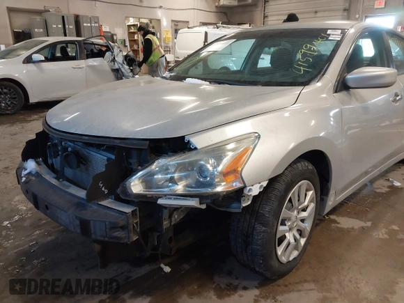 2015 Nissan Altima 2.5 S with VIN 1N4AL3AP3FC450926, listed as a IAAI auction lot 41599401 with 109,275 mi miles. Bid and sale history available at carsss.com. Image 13.