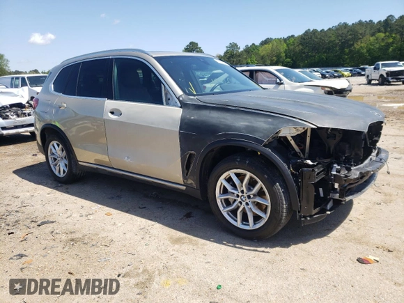 2019 BMW X5 xDrive40i with VIN 5UXCR6C58KLL12709, listed as a Copart auction lot 48082553 with 30,236 mi miles and . Bid and sale history available at DreamBid. Image 4.