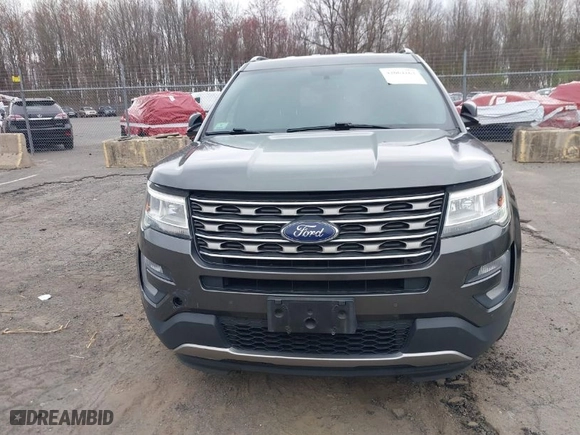 2017 Ford Explorer XLT with VIN 1FM5K8DH1HGC43863, listed as a IAAI auction lot 42064163 with 149,062 mi miles. Bid and sale history available at carsss.com. Image 12.