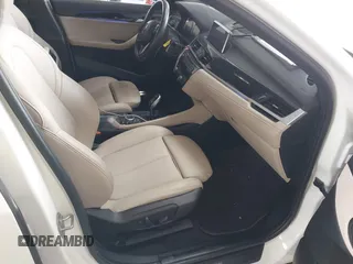 2022 BMW X2 sDrive28i z VIN WBXYH9C08N5U29086, wystawiony jako IAAI lot #42119627 z przebiegiem 76 364 mil mil oraz . Historia ofert i sprzedaży dostępna na DreamBid. Obrazek 5.