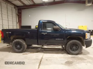 2008 Chevrolet Silverado 1500 1LT with VIN 1GCEK14038Z264630, listed as a IAAI auction lot 41568850 with 167,456 mi miles and . Bid and sale history available at DreamBid. Image 13.