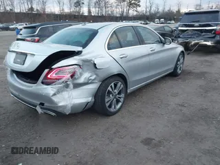 2019 Mercedes-Benz C 300 with VIN WDDWF8DB1KR504239, listed as a IAAI auction lot 41328372 with 22,924 mi miles and . Bid and sale history available at DreamBid. Image 4.