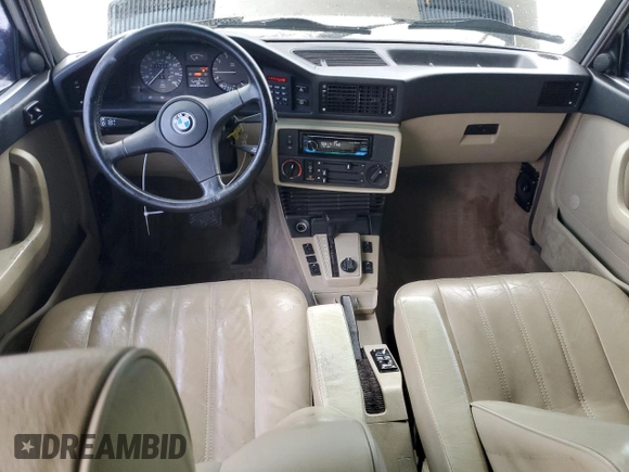 1988 BMW 5 Series 535i with VIN WBADC8407J3261205, listed as a Copart auction lot 87406714 with 45,211 mi miles and Salvage Title. Bid and sale history available at carsss.com. Image 8.