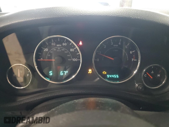 2013 Jeep Wrangler Rubicon 10th Anniversary z VIN 1C4BJWCGXDL543958, wystawiony jako Copart lot #58492255 z przebiegiem 94 455 mil mil oraz Szkoda całkowita • Salvage title. Historia ofert i sprzedaży dostępna na DreamBid. Obrazek 9.