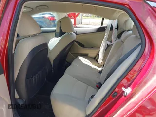 2013 Kia Optima LX z VIN 5XXGM4A73DG187566, wystawiony jako IAAI lot #42136713 z przebiegiem 73 406 mil mil oraz . Historia ofert i sprzedaży dostępna na DreamBid. Obrazek 8.